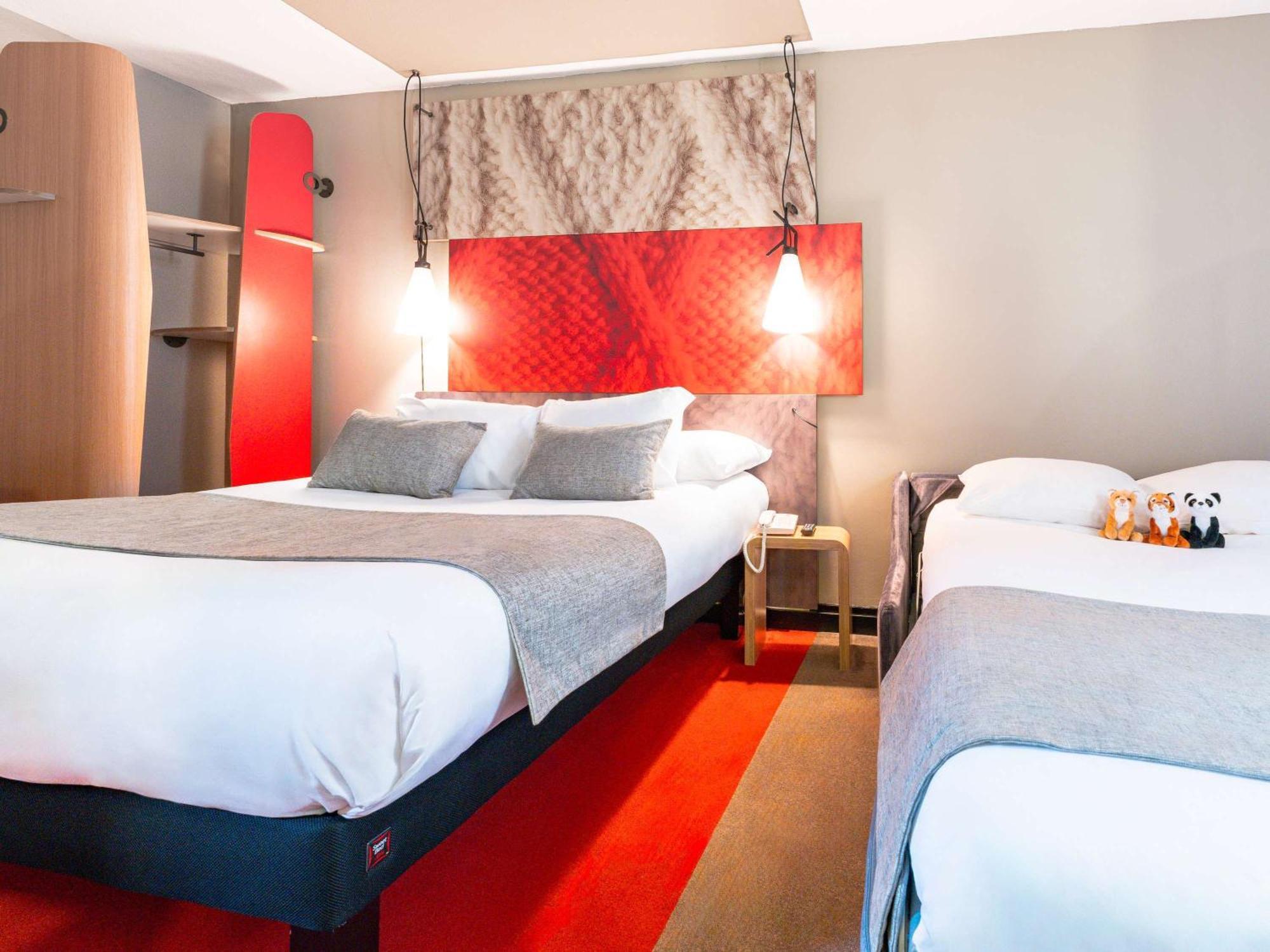 Hotel Ibis Cognac Centre Экстерьер фото
