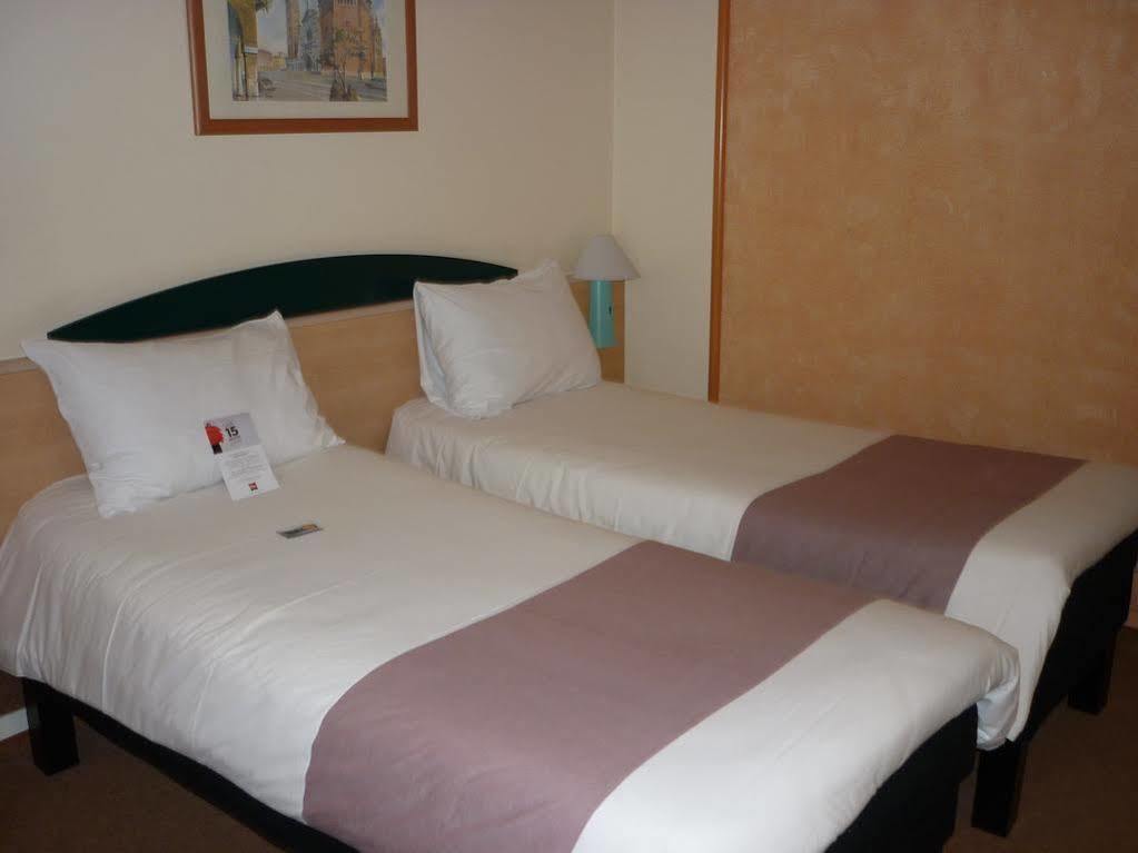 Hotel Ibis Cognac Centre Экстерьер фото