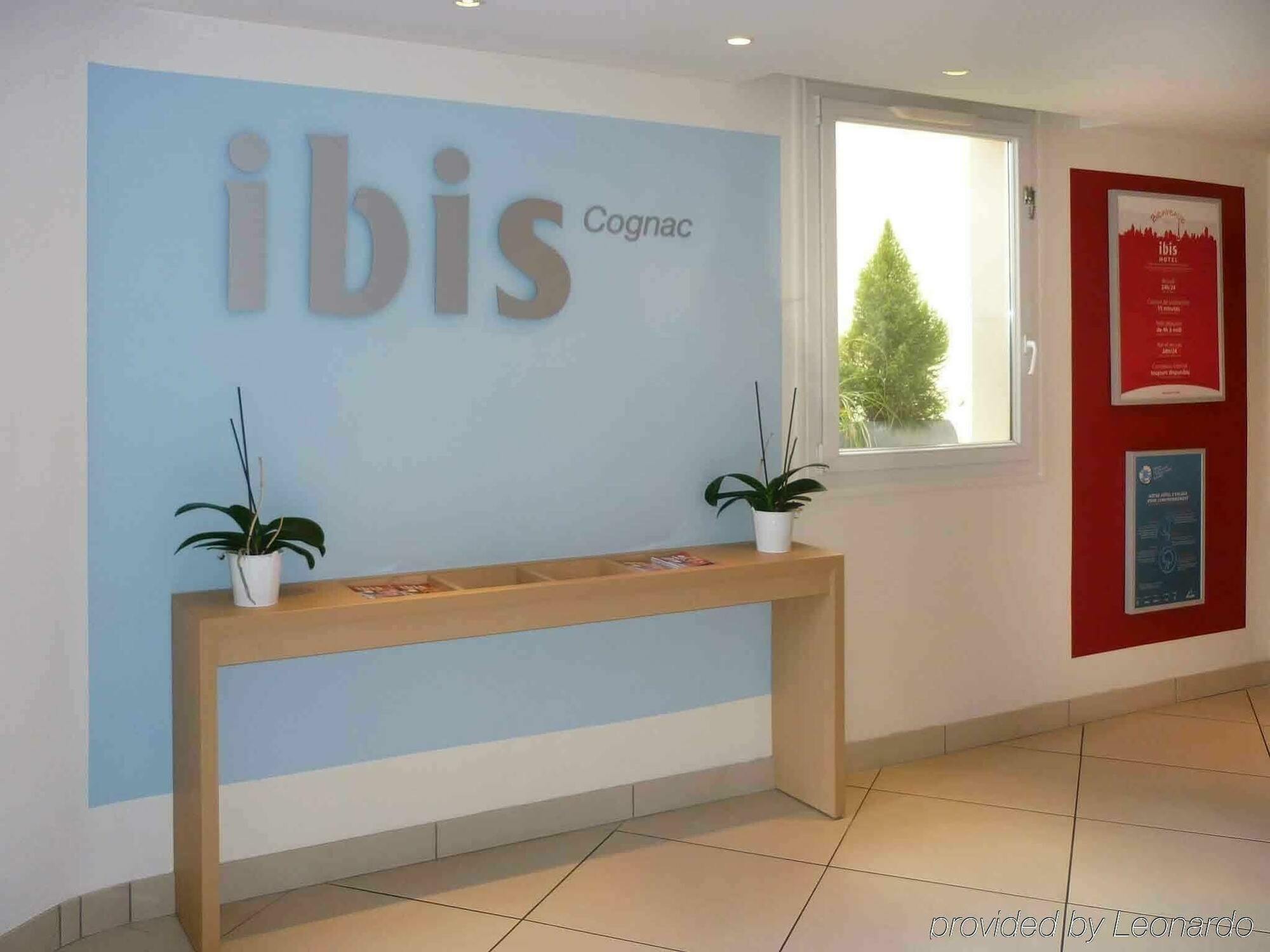 Hotel Ibis Cognac Centre Экстерьер фото